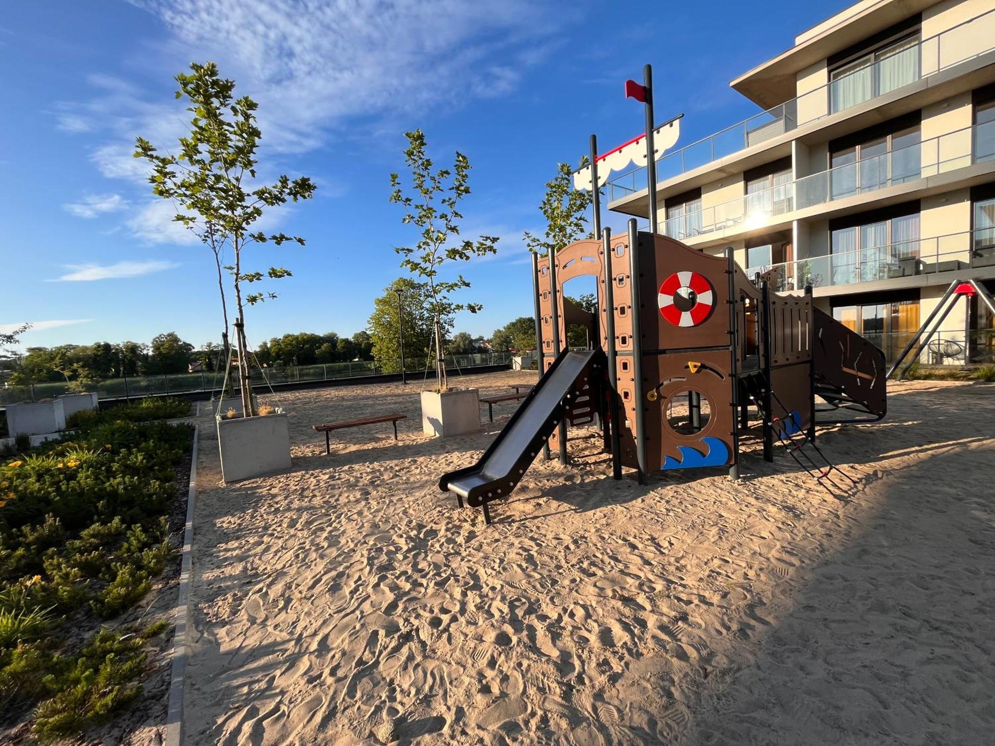 Apartament Apartament Z Wioslami Dziwnów Zewnętrze zdjęcie